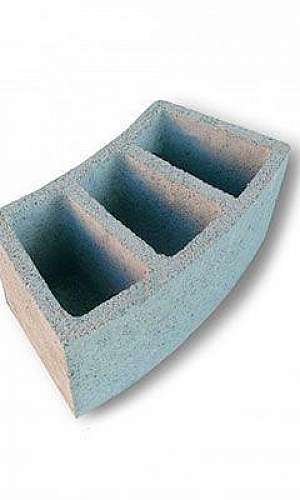 bloco de concreto curvo