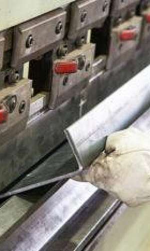 corte e dobra de chapas de aço inox corte e dobra de chapas de aço inox